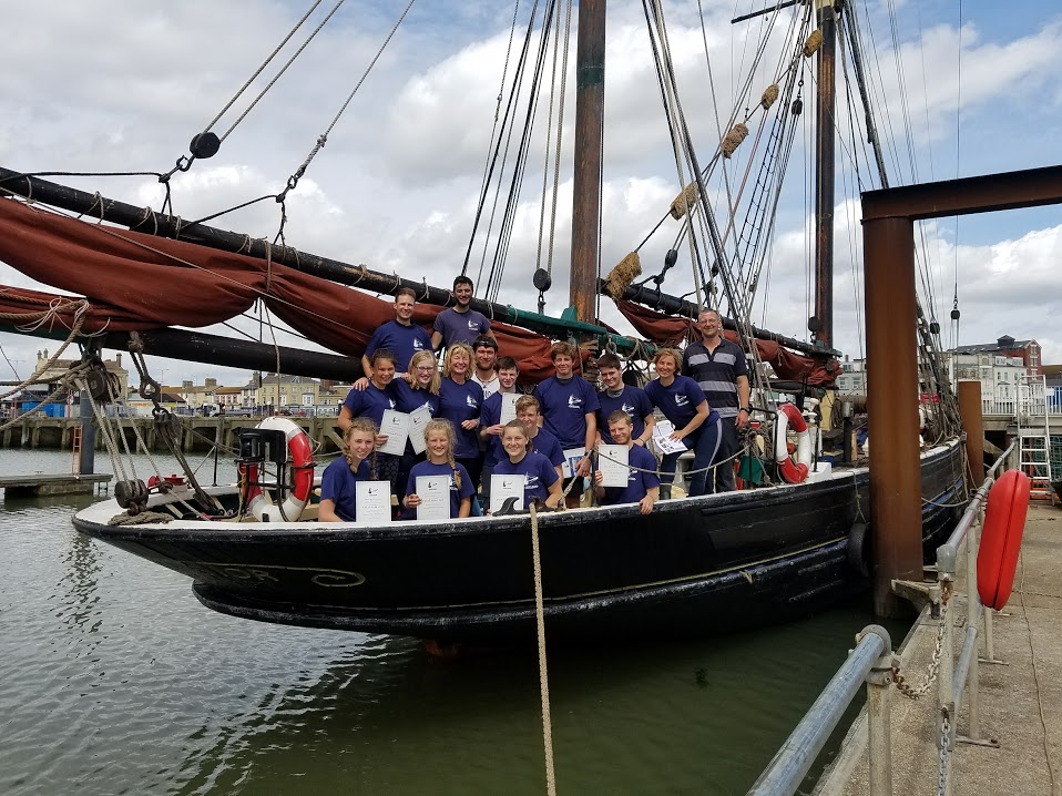 Norwich School group shot 2017.jpg